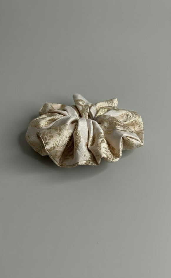 Chouchou Héliade – Brocard Crème & Or Scintillant