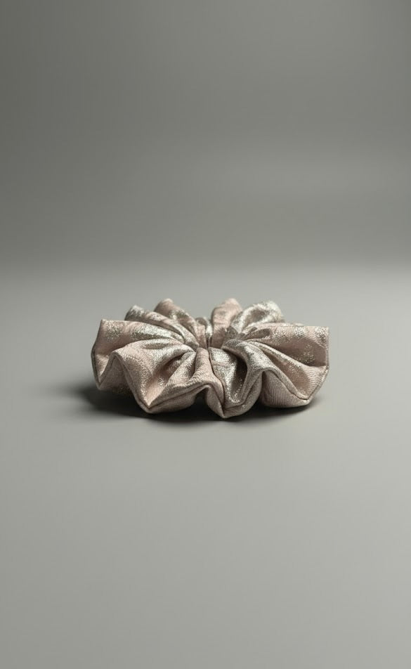 Chouchou Pivoine – Brocard Rose Poudré & Argent